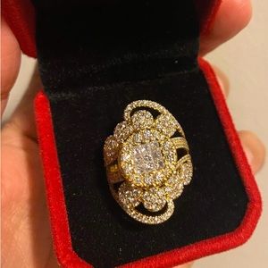 Power ring real k18 yellow gold with real natural diamonds